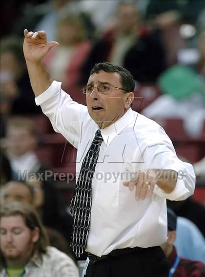 Thumbnail 2 in Inglewood vs. St. Mary's (CIF State D3 Final) photogallery.