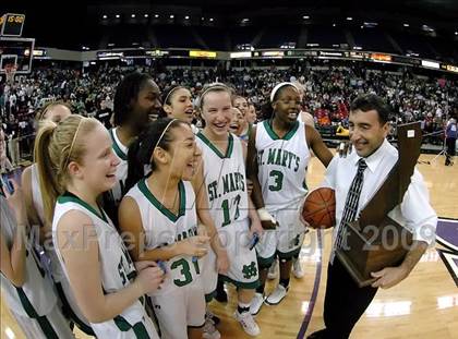 Thumbnail 1 in Inglewood vs. St. Mary's (CIF State D3 Final) photogallery.