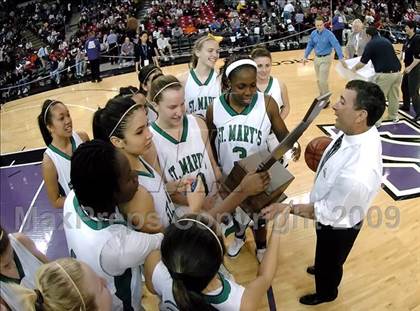 Thumbnail 3 in Inglewood vs. St. Mary's (CIF State D3 Final) photogallery.