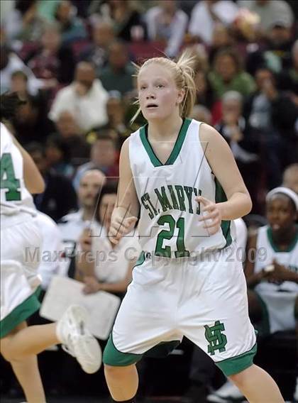 Thumbnail 2 in Inglewood vs. St. Mary's (CIF State D3 Final) photogallery.
