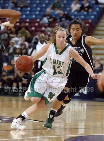 Thumbnail 3 in Inglewood vs. St. Mary's (CIF State D3 Final) photogallery.