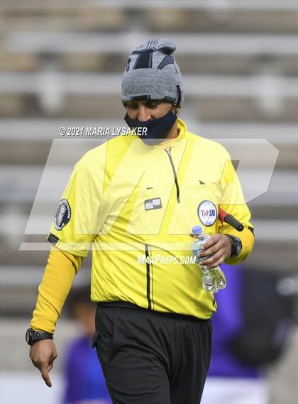 Thumbnail 2 in Cypress Ridge vs. Humble (CFISD Soccer Showcase) photogallery.