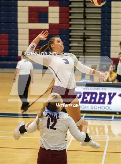 Thumbnail 2 in Desert Vista vs Perry photogallery.