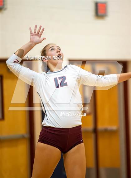 Thumbnail 3 in Desert Vista vs Perry photogallery.