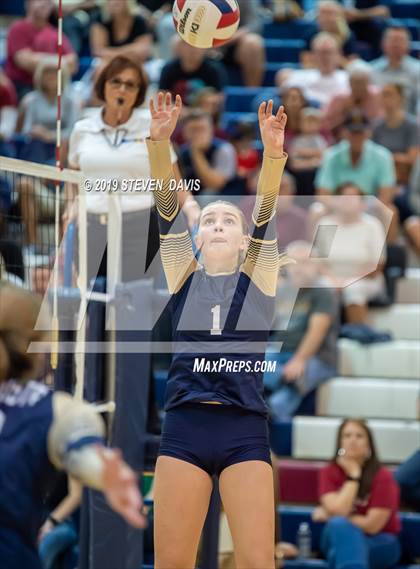 Thumbnail 3 in Desert Vista vs Perry photogallery.
