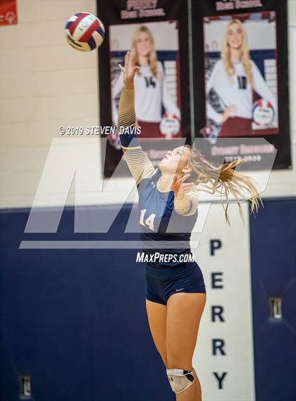 Thumbnail 3 in Desert Vista vs Perry photogallery.