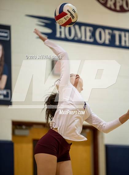 Thumbnail 1 in Desert Vista vs Perry photogallery.
