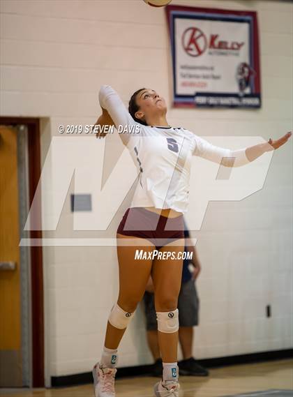 Thumbnail 2 in Desert Vista vs Perry photogallery.
