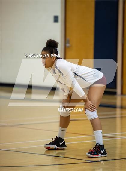 Thumbnail 2 in Desert Vista vs Perry photogallery.