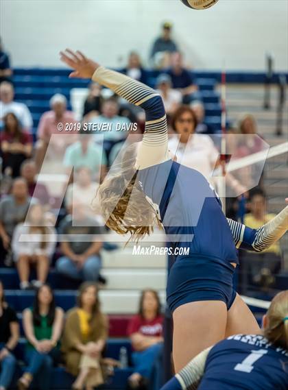 Thumbnail 3 in Desert Vista vs Perry photogallery.
