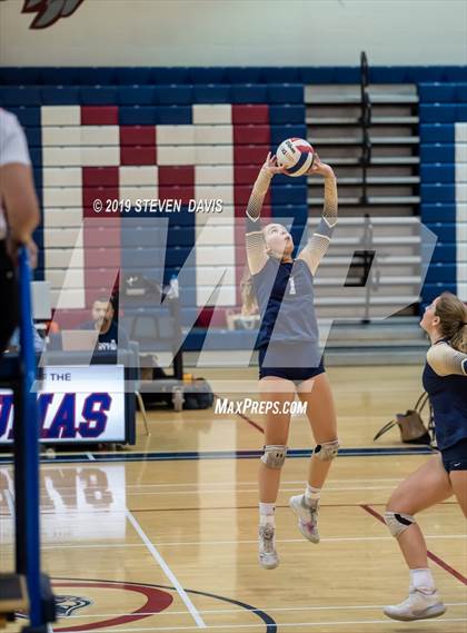 Thumbnail 3 in Desert Vista vs Perry photogallery.