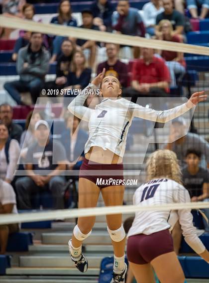 Thumbnail 3 in Desert Vista vs Perry photogallery.