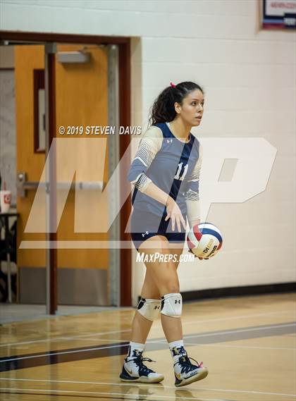 Thumbnail 2 in Desert Vista vs Perry photogallery.