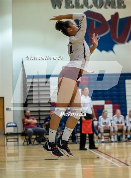 Thumbnail 1 in Desert Vista vs Perry photogallery.