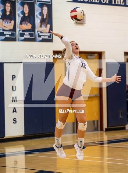 Thumbnail 3 in Desert Vista vs Perry photogallery.