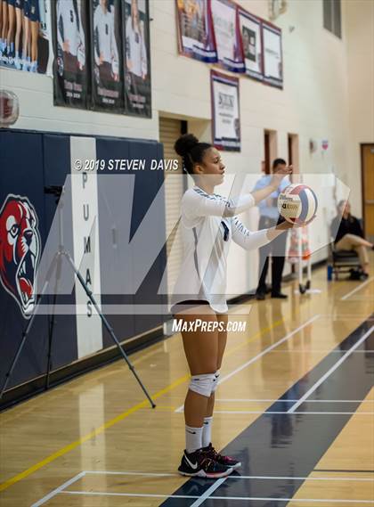 Thumbnail 3 in Desert Vista vs Perry photogallery.