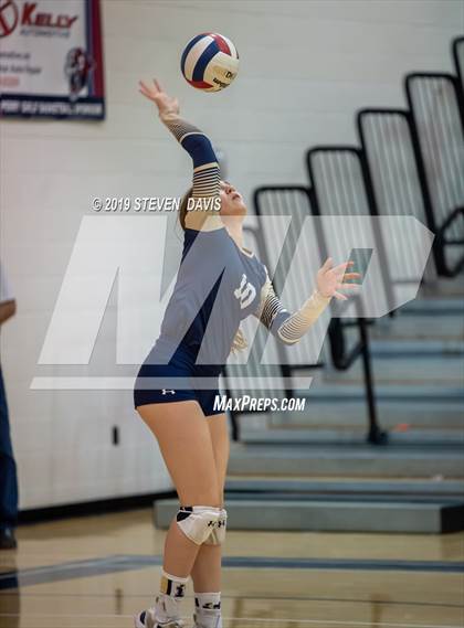 Thumbnail 1 in Desert Vista vs Perry photogallery.