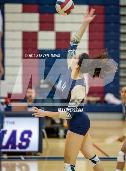 Thumbnail 2 in Desert Vista vs Perry photogallery.