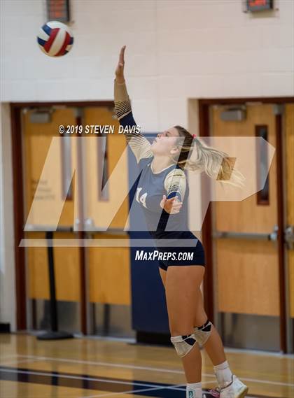 Thumbnail 2 in Desert Vista vs Perry photogallery.