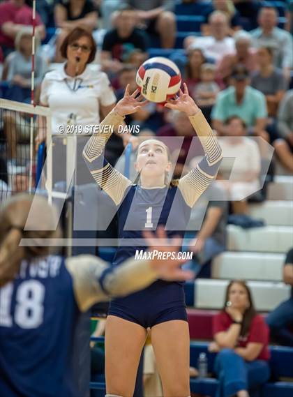 Thumbnail 2 in Desert Vista vs Perry photogallery.
