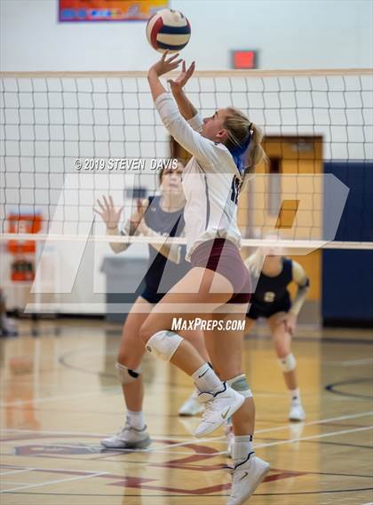 Thumbnail 1 in Desert Vista vs Perry photogallery.