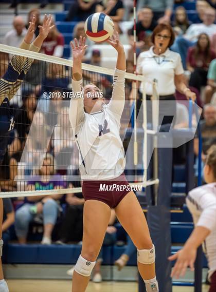 Thumbnail 3 in Desert Vista vs Perry photogallery.