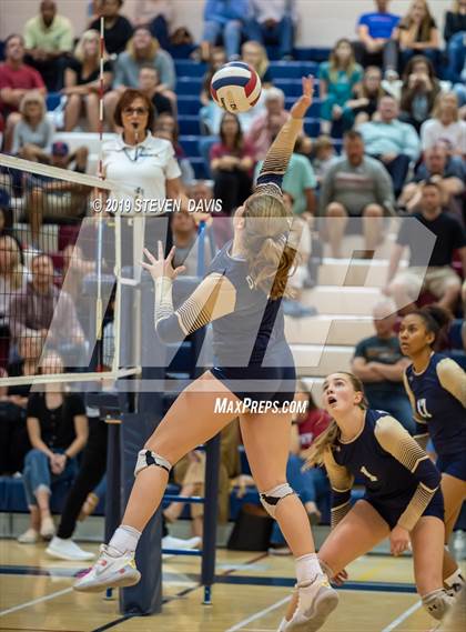 Thumbnail 1 in Desert Vista vs Perry photogallery.