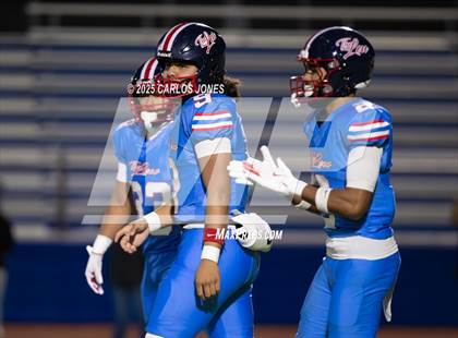 Thumbnail 2 in San Clemente vs Leuzinger (CIF SS Division ll Semifinal) photogallery.