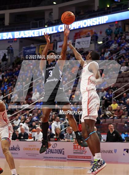 Thumbnail 2 in Exeter Township vs. Imhotep Charter (PIAA 5A Chanpionship) photogallery.