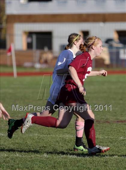 Thumbnail 2 in Thornton Academy vs Windham (SMAA Class A West Regional Quarterfinals) photogallery.