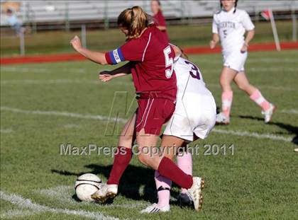 Thumbnail 3 in Thornton Academy vs Windham (SMAA Class A West Regional Quarterfinals) photogallery.