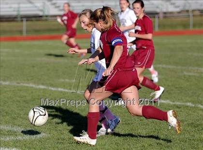 Thumbnail 1 in Thornton Academy vs Windham (SMAA Class A West Regional Quarterfinals) photogallery.