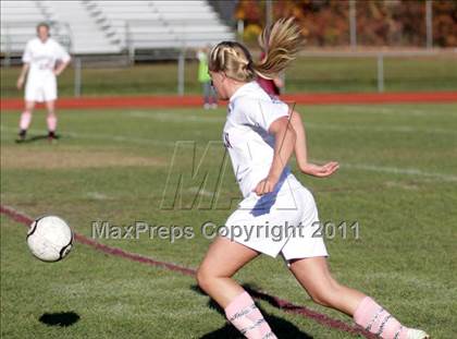 Thumbnail 2 in Thornton Academy vs Windham (SMAA Class A West Regional Quarterfinals) photogallery.