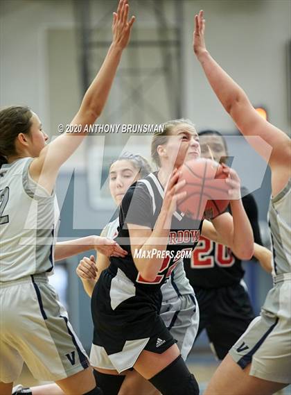 Thumbnail 1 in Vista del Lago vs. Cordova (CIF SJS D2 Playoffs) photogallery.