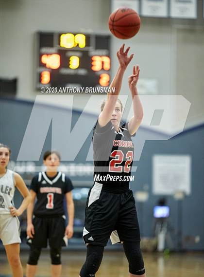Thumbnail 3 in Vista del Lago vs. Cordova (CIF SJS D2 Playoffs) photogallery.
