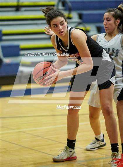 Thumbnail 3 in Vista del Lago vs. Cordova (CIF SJS D2 Playoffs) photogallery.