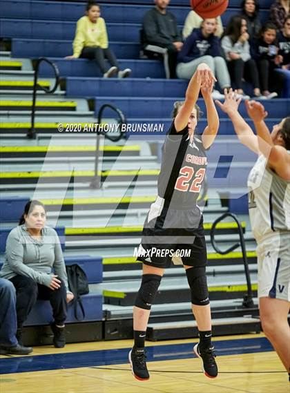 Thumbnail 3 in Vista del Lago vs. Cordova (CIF SJS D2 Playoffs) photogallery.