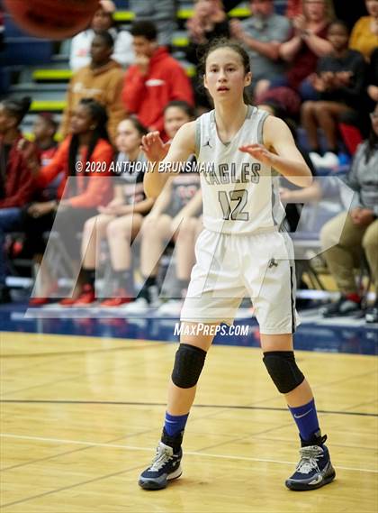 Thumbnail 3 in Vista del Lago vs. Cordova (CIF SJS D2 Playoffs) photogallery.