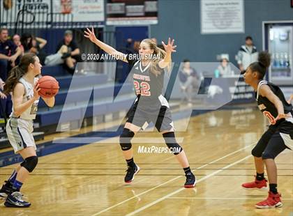 Thumbnail 3 in Vista del Lago vs. Cordova (CIF SJS D2 Playoffs) photogallery.