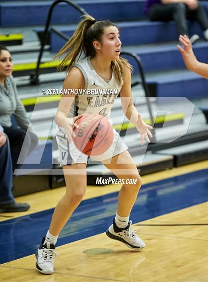 Thumbnail 2 in Vista del Lago vs. Cordova (CIF SJS D2 Playoffs) photogallery.