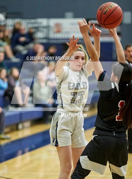 Thumbnail 1 in Vista del Lago vs. Cordova (CIF SJS D2 Playoffs) photogallery.