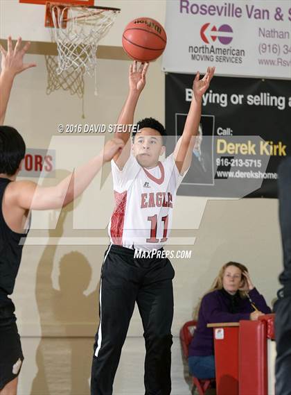 Thumbnail 1 in Golden Sierra vs. Stockton Christian (Viking Classic) photogallery.