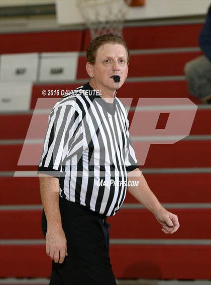 Thumbnail 3 in Golden Sierra vs. Stockton Christian (Viking Classic) photogallery.
