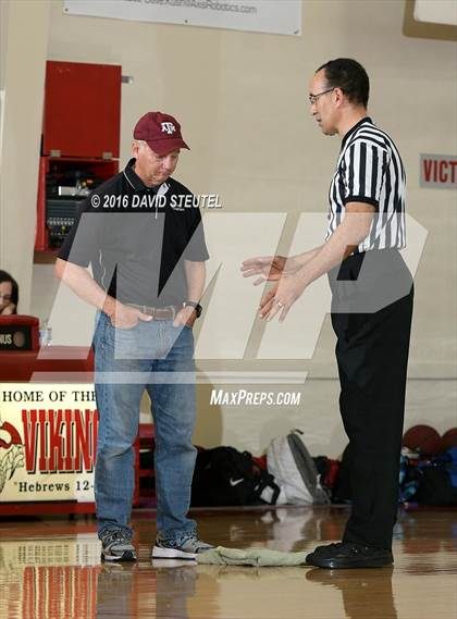 Thumbnail 3 in Golden Sierra vs. Stockton Christian (Viking Classic) photogallery.