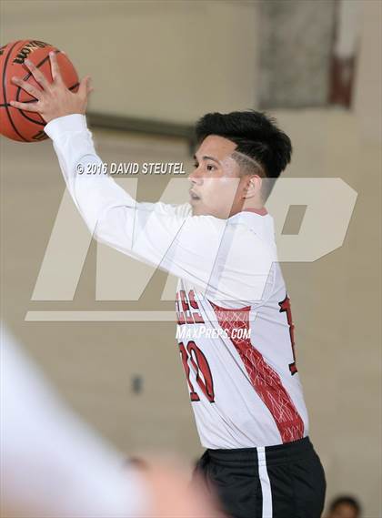 Thumbnail 1 in Golden Sierra vs. Stockton Christian (Viking Classic) photogallery.