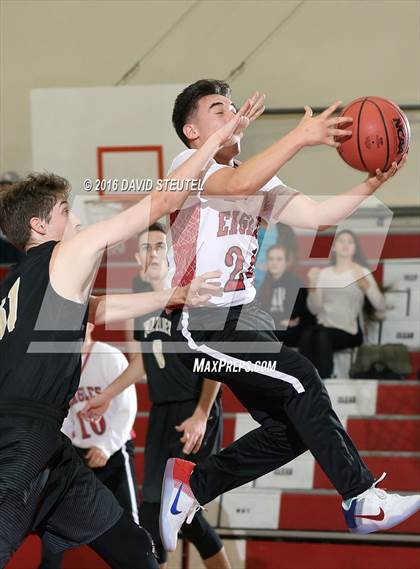 Thumbnail 3 in Golden Sierra vs. Stockton Christian (Viking Classic) photogallery.