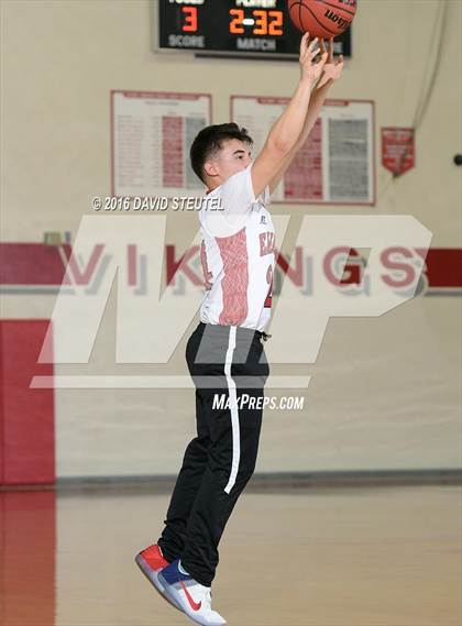 Thumbnail 2 in Golden Sierra vs. Stockton Christian (Viking Classic) photogallery.