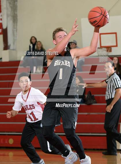 Thumbnail 1 in Golden Sierra vs. Stockton Christian (Viking Classic) photogallery.