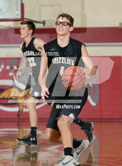 Thumbnail 3 in Golden Sierra vs. Stockton Christian (Viking Classic) photogallery.