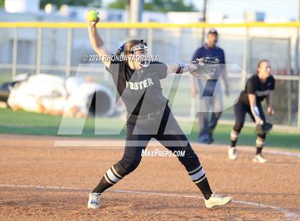 Thumbnail 1 in Foster @ Lamar Consolidated photogallery.